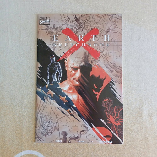 Earth X Sketchbook like new, Alex Ross