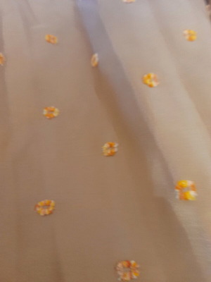 Curtain like new 130 m length × 240 width without transparency