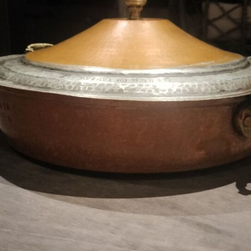 Copper pot with lid, vintage kitchenware