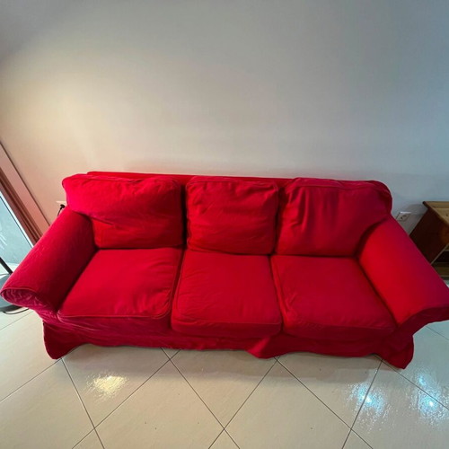 Sofa used, 3-seater red fabric upholstery
