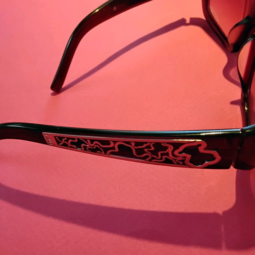 Tous sunglasses like new, dark bordeaux color