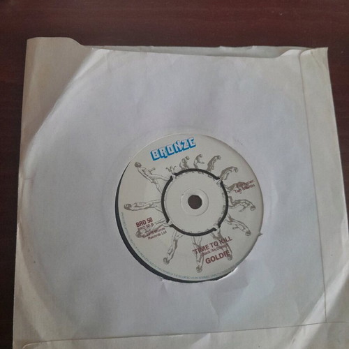Vinyl records like new, pack of 2