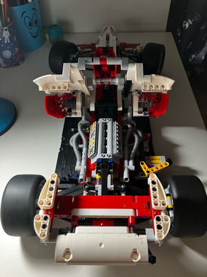 Lego technic 42000 αναβαθμισμένο με λάστιχα f1
