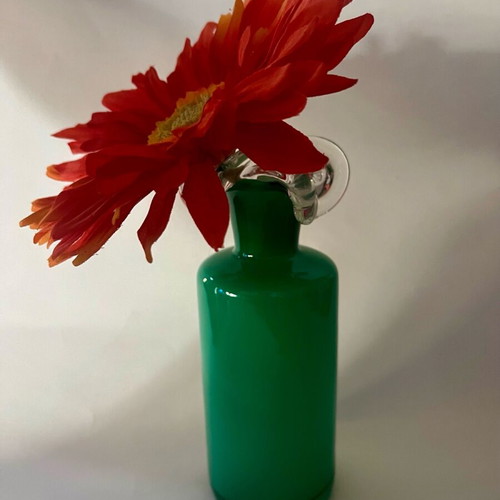 Glass handmade vase in emerald color like new