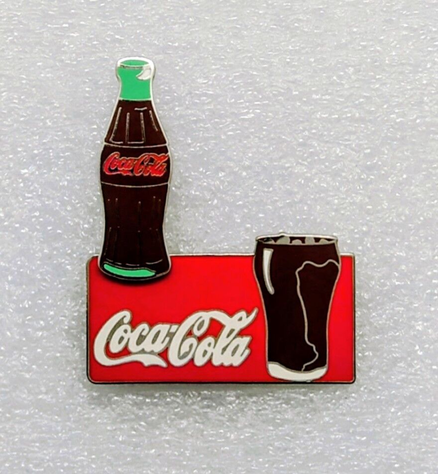 Coca-Cola Collectible Lapel Pin New with… - € 22,50 - Vendora.cy
