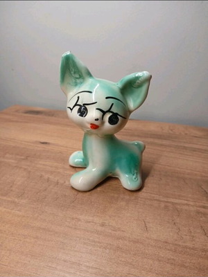 Vintage ceramic cat like new