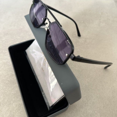 Sunglasses new with case and purple gradient lenses