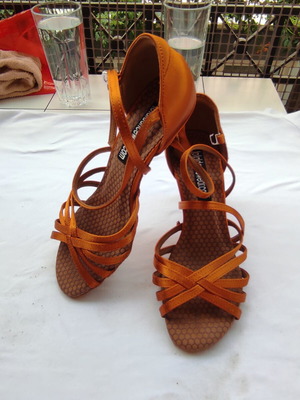 Total Dancewear Latin dance shoes, bronze satin, size 36
