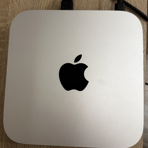 Mac mini M2 8GB 256GB SSD like new