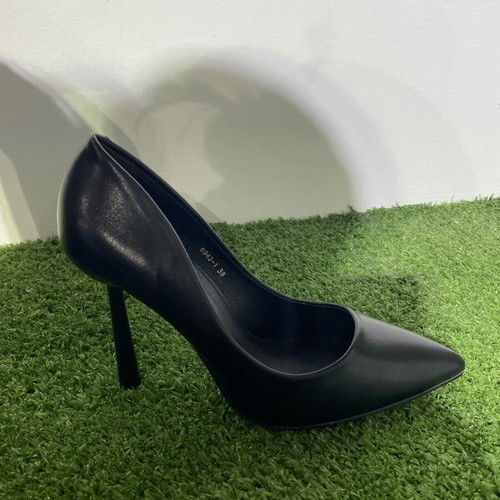Black pump size 38 new