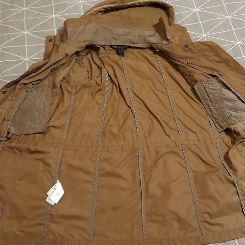 Mango women's parka jacket with lining like new, olive color