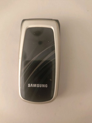 Samsung SGH-C250 used with minor signs of wear