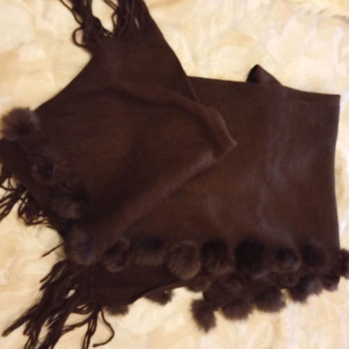 Capes like new brown and burgundy with eco fur and fringes