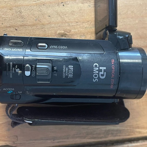 Canon VIXIA HF M31 video camera used with 32GB memory and 15x zoom