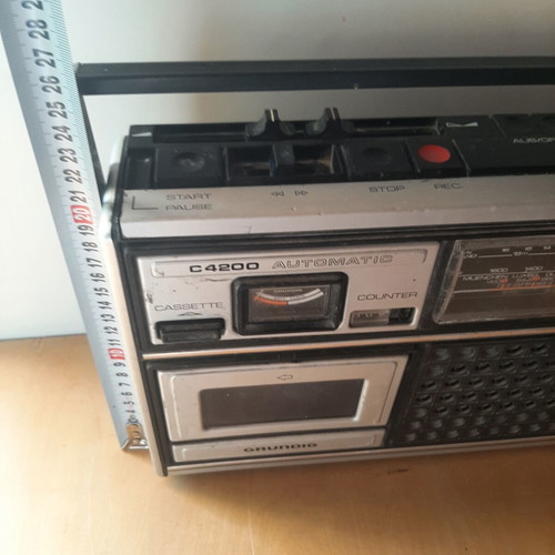 Grundig C4200 Automatic vintage radio cassette player used