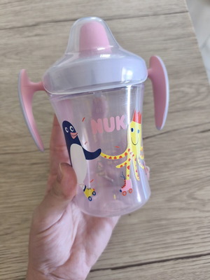 Nuk water cup like new, 230ml, 6+ months