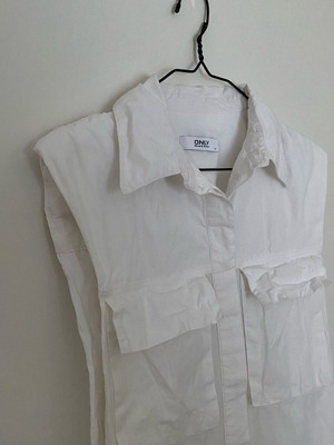 White Only blouse dress like new, size XS
