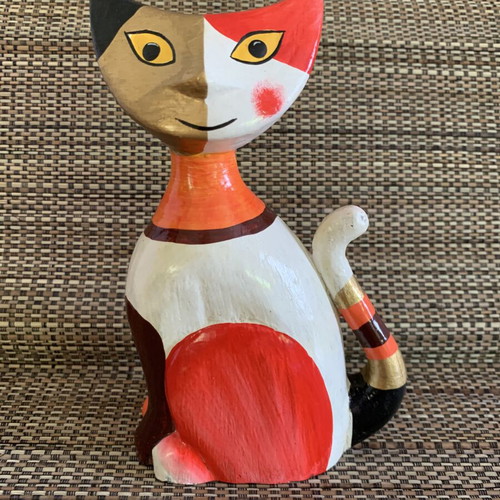 Decorative wooden cat figurine, new, 20 cm tall, hand-painted with gold leaf details