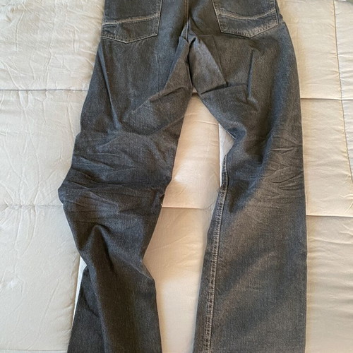 Black jeans size 40 used, no defects