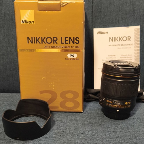 Nikkor AF-S 28mm f/1.8G ED Nikon F Mount Lens like new