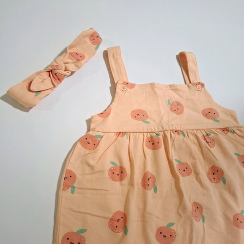 Mangoon baby girl romper 12-18 months new with orange prints
