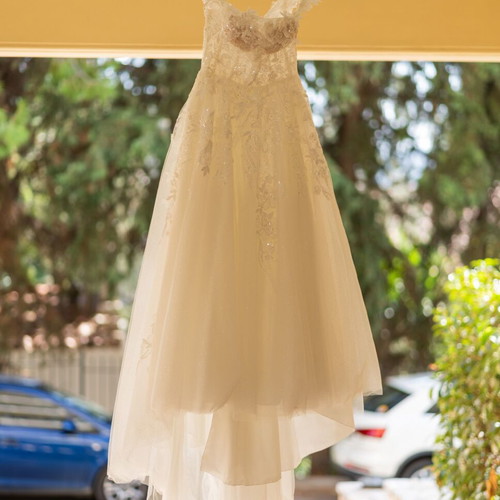 Wedding dress strapless A-line medium size like new, white