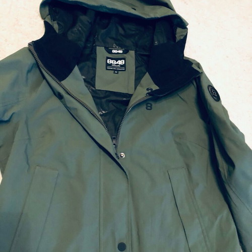 8848 Altitude jacket green like new, size S