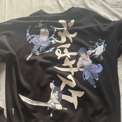 Bershka x Naruto Sasuke Uchiha Sharingan black crewneck sweatshirt like new