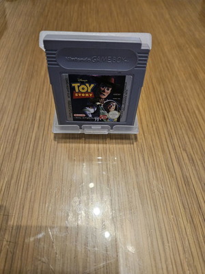 Game Boy Toy Story cartridge like new with label and case