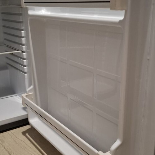 Vitrifrigo C600 S/L Mini Fridge Like New, 55 Liters