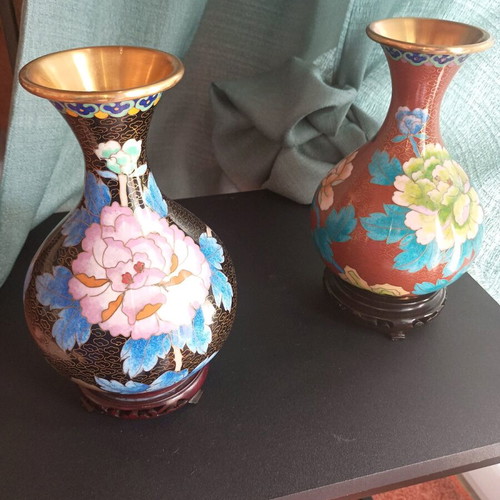 Pair of Vintage Cloisonné Vases Like New with Wooden Bases