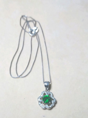 Silver pendant and silver chain