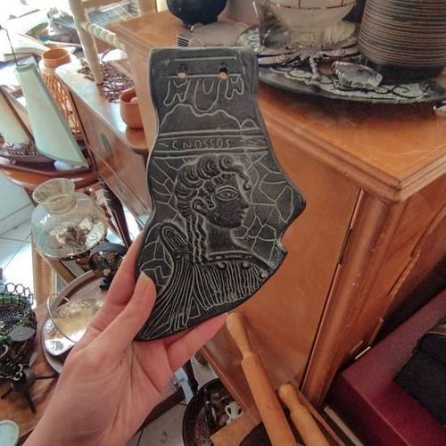 Knossos ceramic wall decoration used