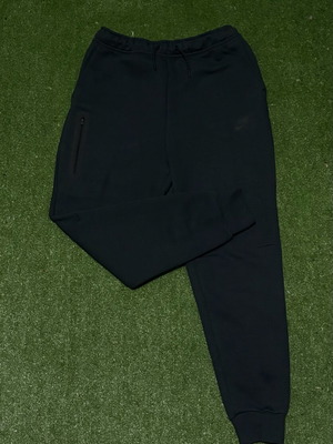 Nike Tech Fleece παιδικό καινούργιο μέγεθος XL πράσινο