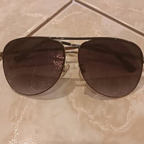 Sunglasses like new, black