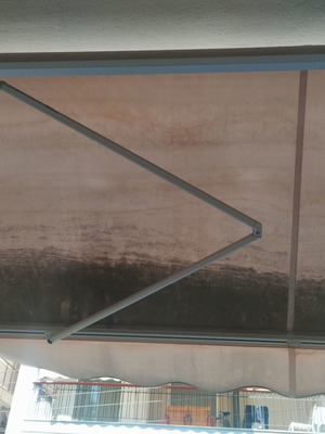 Τέντες μεταχειρισμένες, σετ 3, 2,5μ επί 2μ η κάθε μία
