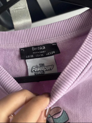 Bershka crop top sweatshirt purple like new, size XS