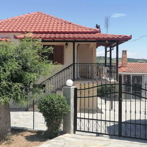 Two-Storey Detached House with Two Storage Rooms in Askos Thessaloniki