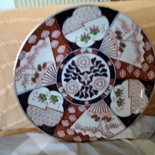 Large decorative plate used, hand-painted Japan 1960s-70s, 34 cm