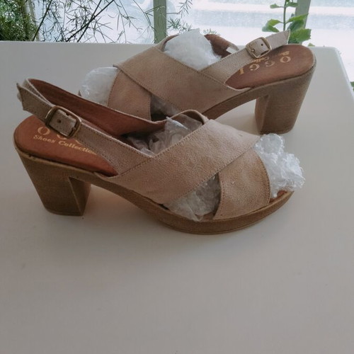 OGGI leather suede sandals, size 39, beige nude
