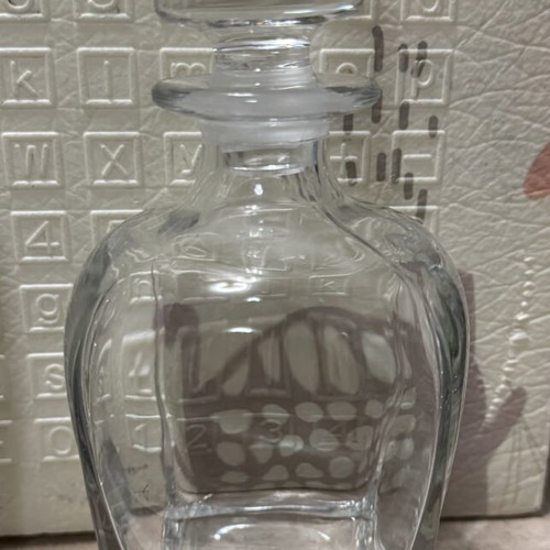 Carafe like new without box, height 23 cm, width 12 cm