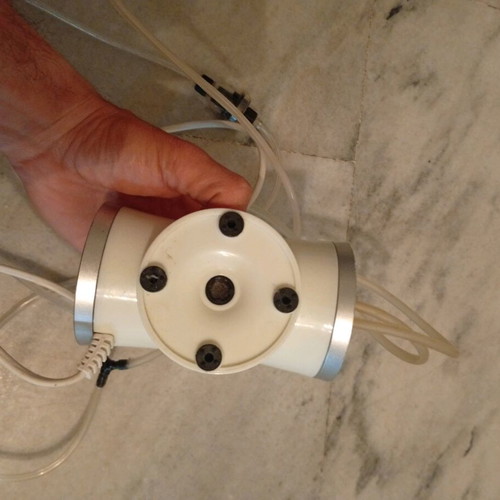 Dophin aquarium air pump used, pack with tubing and air stone