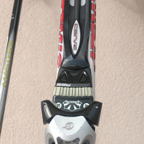 SKI BOOTS + POLE, Atomic Carv. C6 18 Skis. 170Cm. White & Red!!