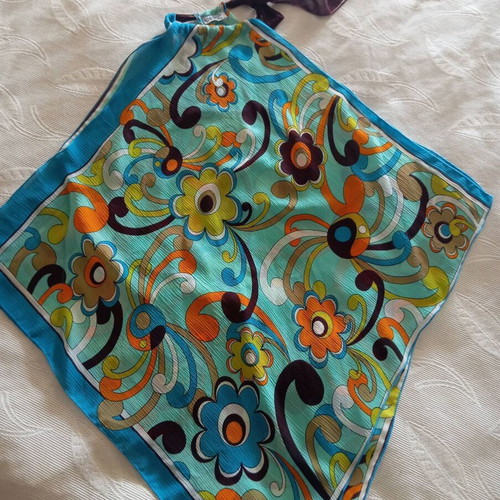 Vintage Rimel Halter Top Boho Chic, like new, multicolor turquoise