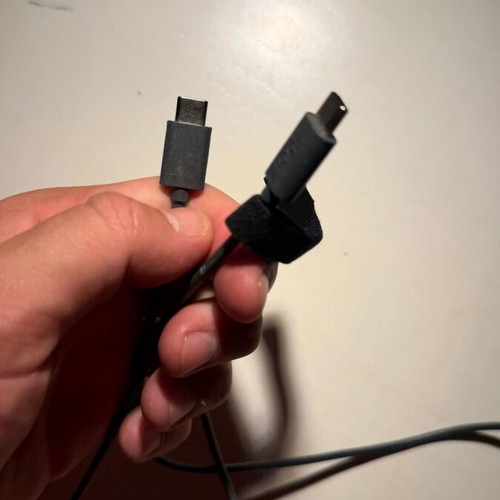Logitech USB Type-C to USB Type-C Cable like new with velcro strap