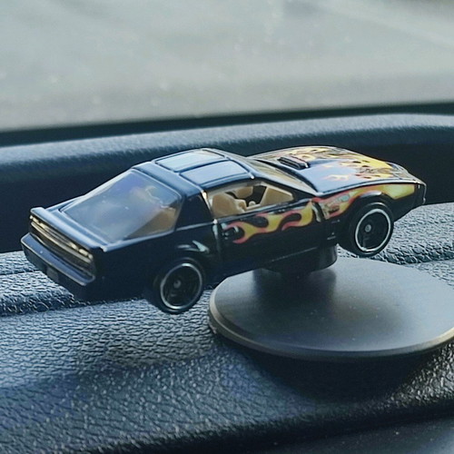 Knight Rider KITT 1/64 decoration car new