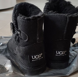 Μποτάκια παιδικά ugg