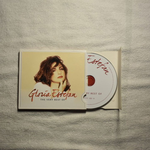 Gloria Estefan The Very Best Of CD like new, pop