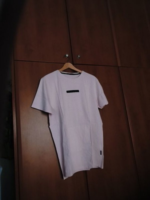 3Guys T-shirt XXL like new, slim fit pink