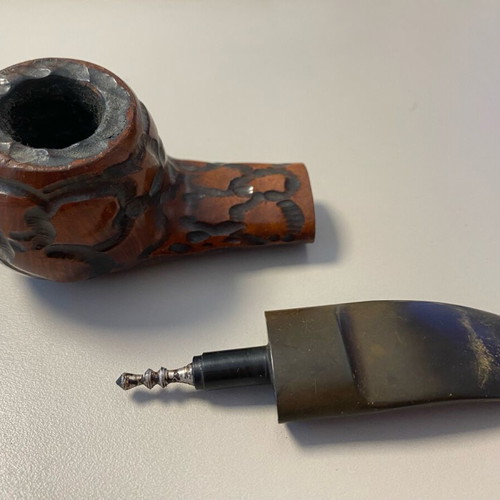 Vintage carved Real Briar smoking pipe used